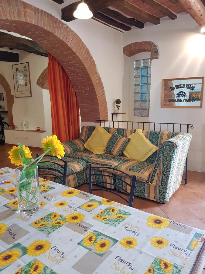 شقة Holiday House Montepulciano - Le Coste المظهر الخارجي الصورة